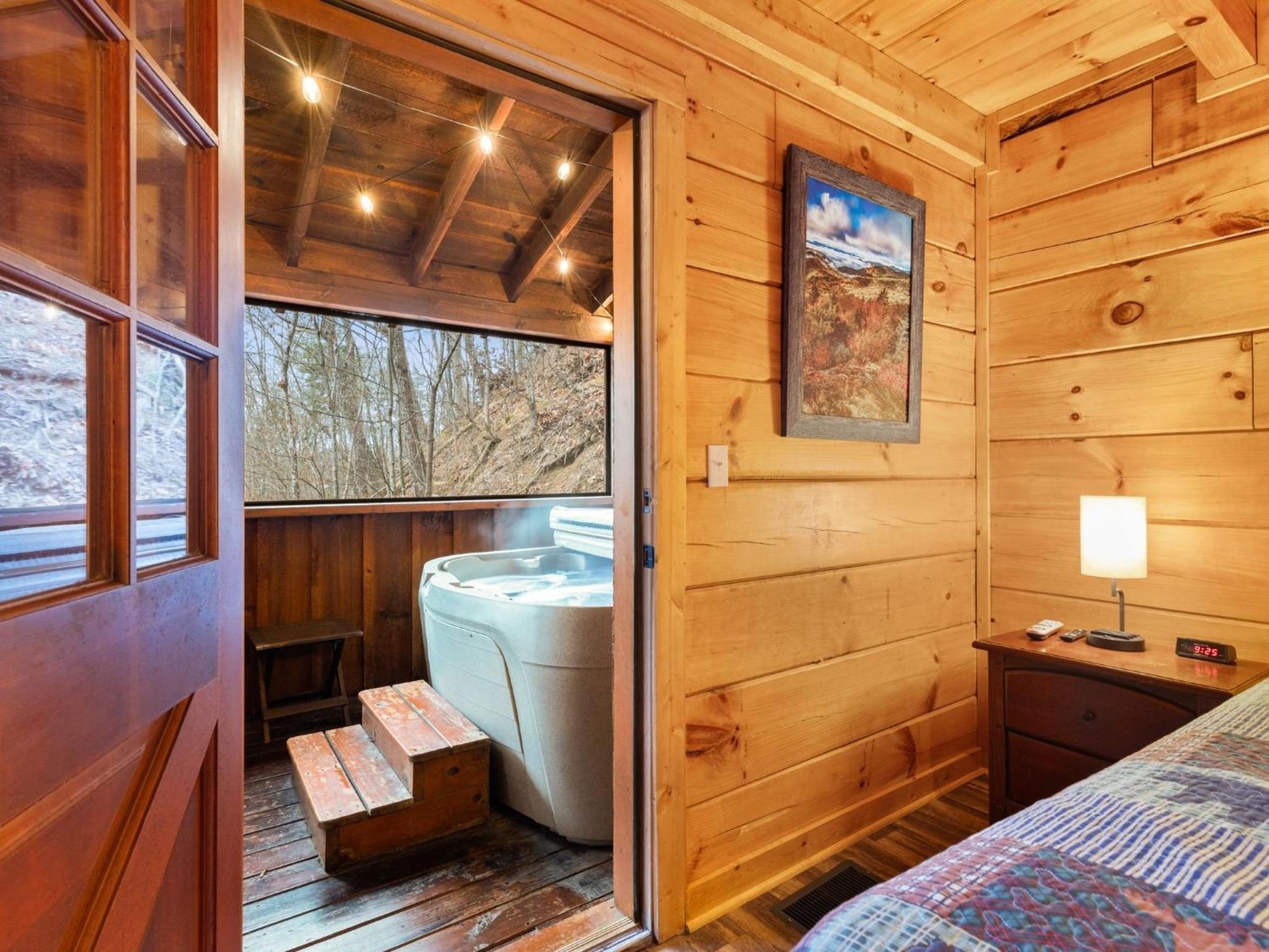 Er40 - The Bear Pause -Great Location,,,Close To All The Action! Cabin 비둘기 포지 외부 사진